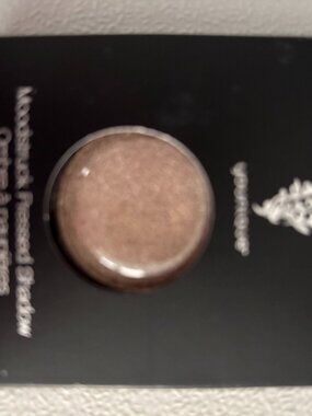 YOUNIQUE EYESHADOW